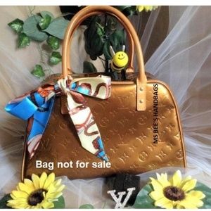 οΉNew handbag tieοΉ